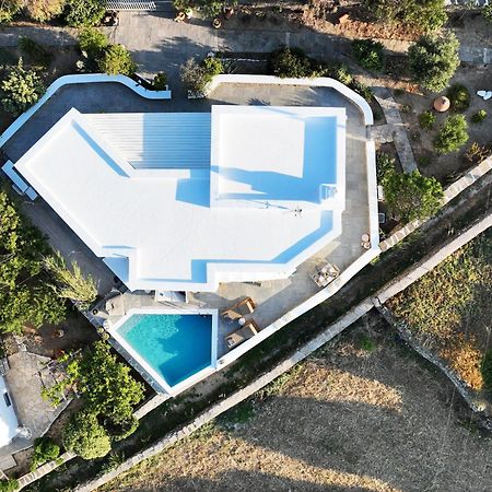 Villa Arades Sifnos With Private Pool อพอลโลเนีย ภายนอก รูปภาพ