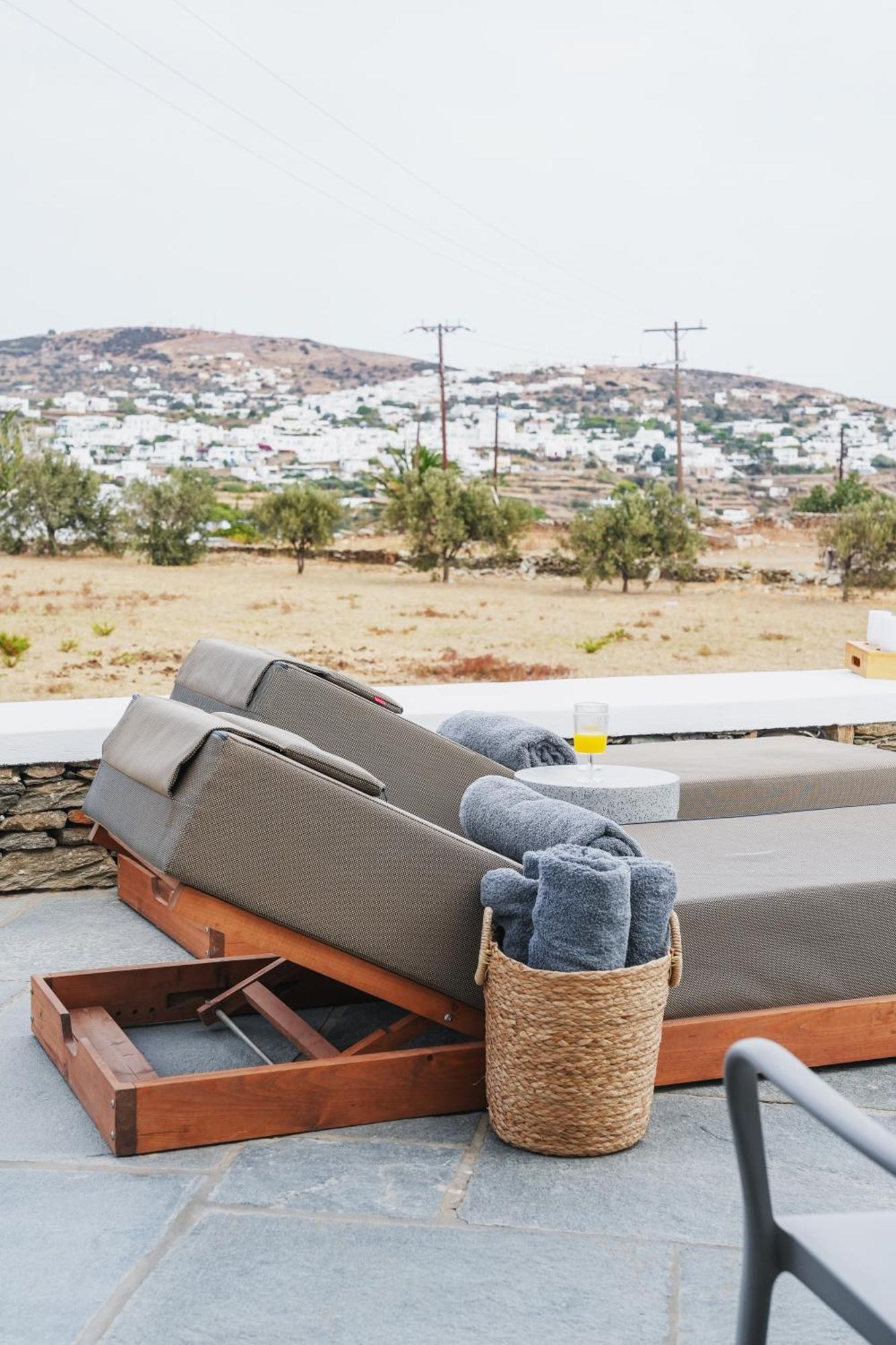 Villa Arades Sifnos With Private Pool อพอลโลเนีย ภายนอก รูปภาพ