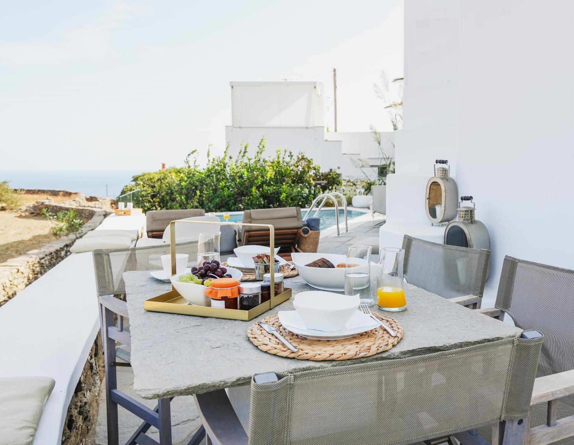 Villa Arades Sifnos With Private Pool อพอลโลเนีย ภายนอก รูปภาพ