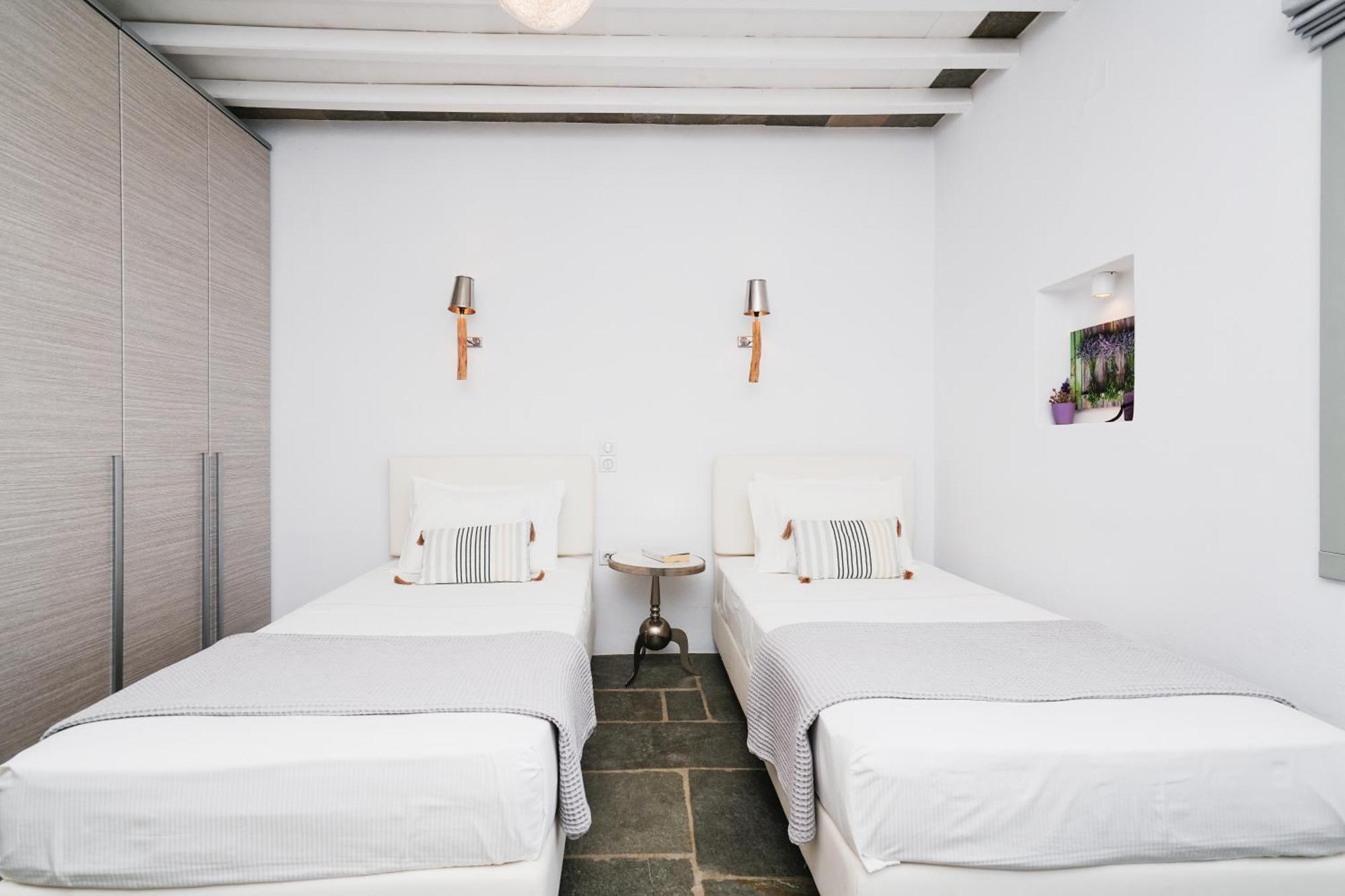Villa Arades Sifnos With Private Pool อพอลโลเนีย ภายนอก รูปภาพ