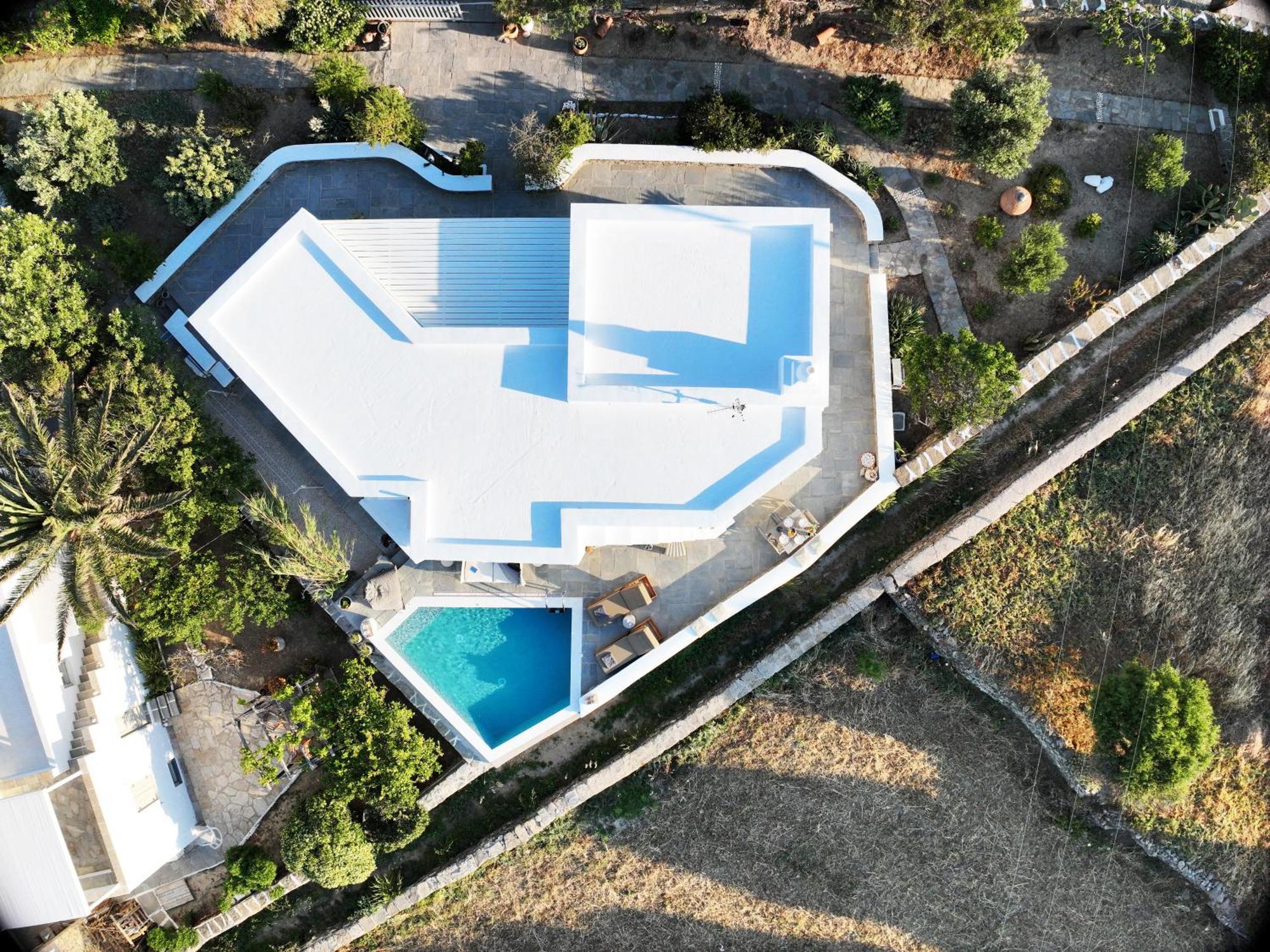 Villa Arades Sifnos With Private Pool อพอลโลเนีย ภายนอก รูปภาพ